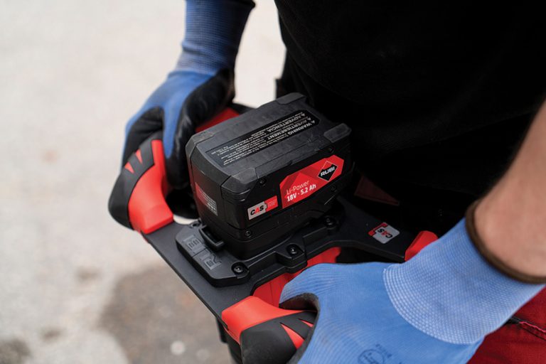 Rubi partners with CAS for large format