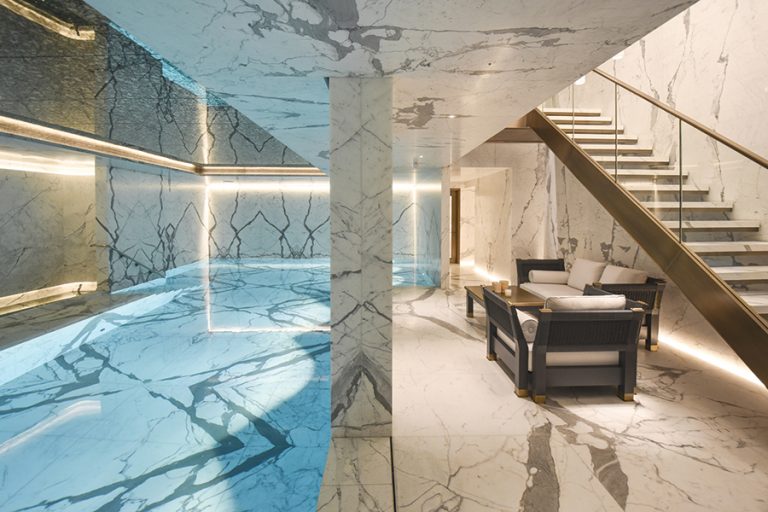 Shock-white gel-adhesives from Kerakoll are “perfect” for natural stone