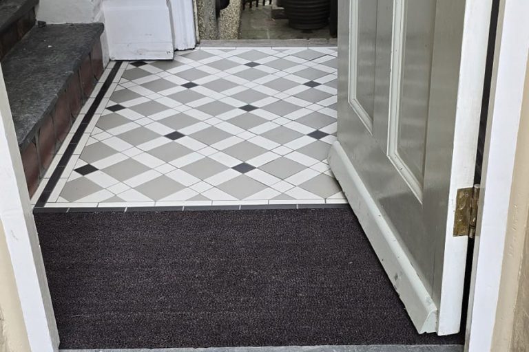 UltraTile makes a “grand entrance”