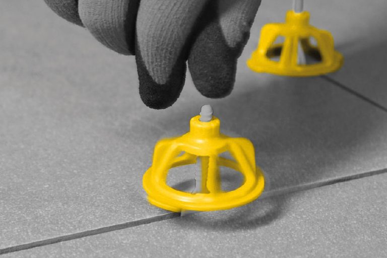 Vitrex LASH SPIN, bringing tile levelling to the Xtreme range