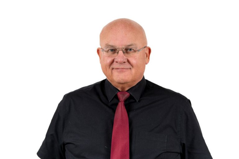 Laying on with a trowel